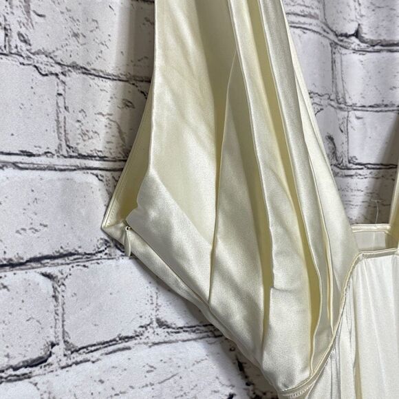 Silk Maison Washable Silk Plunging V-Neck High Slit Maxi MIDI Dress Cream XS New - Picture 7 of 15